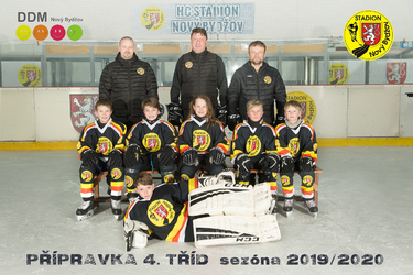 Týmové foto 3