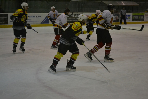 MUŽI x POL 30.11.2025 16