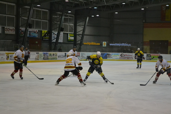 MUŽI x POL 30.11.2025 8