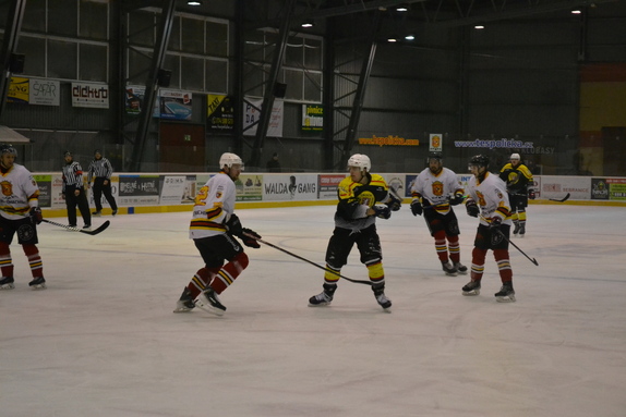 MUŽI x POL 30.11.2025 9