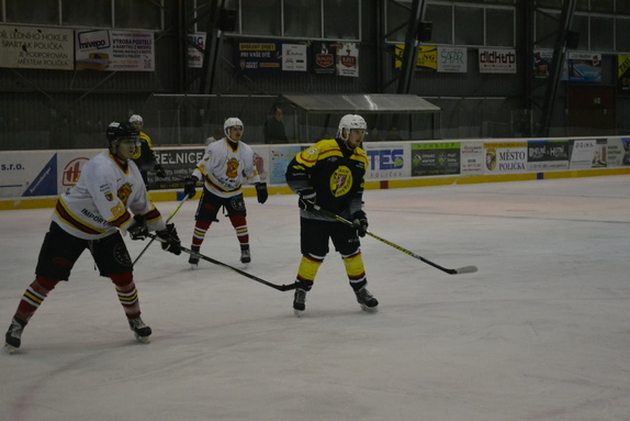 MUŽI x POL 30.11.2025 16