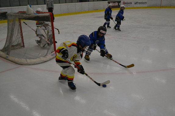 Turnaj druháků v Lomnici n/P 29.11.2025 14