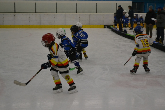 Turnaj druháků v Lomnici n/P 29.11.2025 18