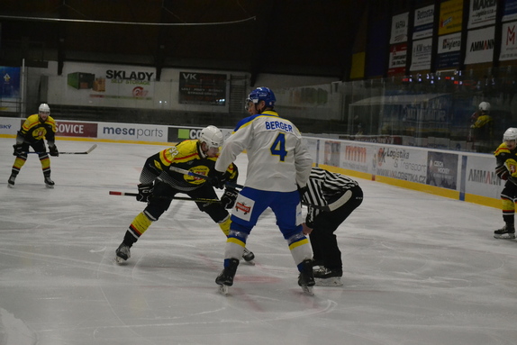 MUŽI x NME 17.12.2025 1