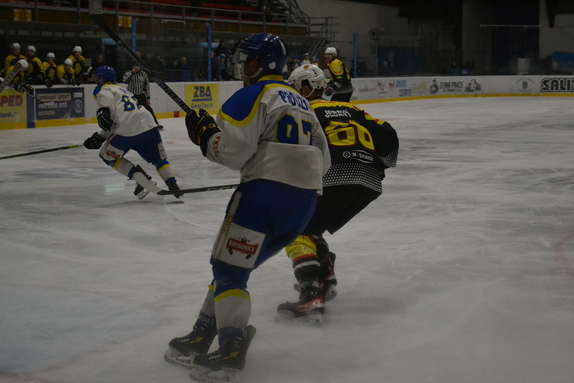 MUŽI x NME 17.12.2025 8