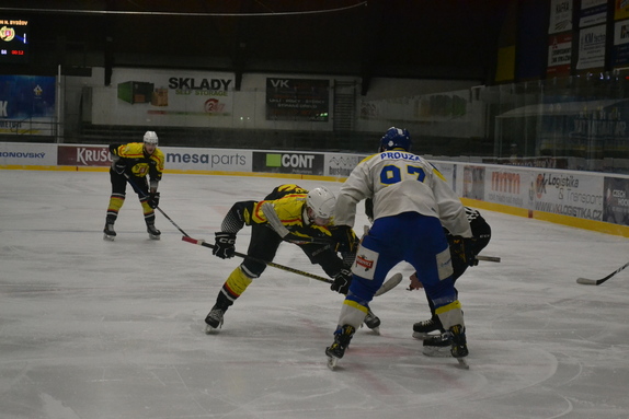 MUŽI x NME 17.12.2025 9