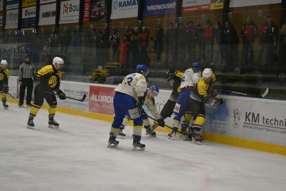 MUŽI x NME 17.12.2025 9