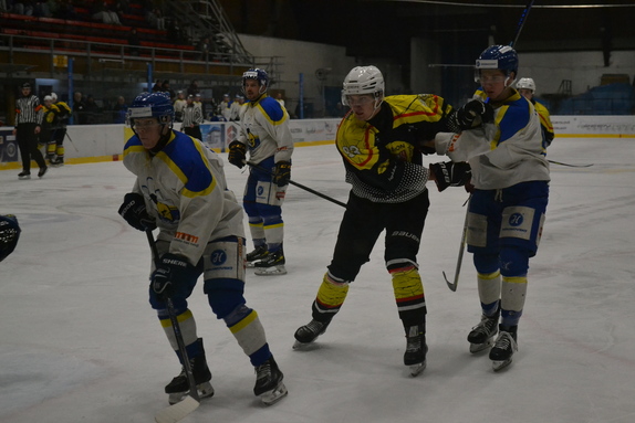 MUŽI x NME 17.12.2025 15