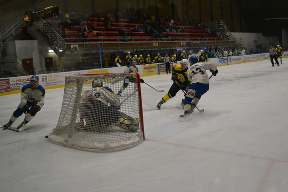 MUŽI x NME 17.12.2025 17