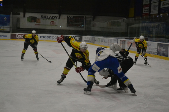 MUŽI x NME 17.12.2025 19