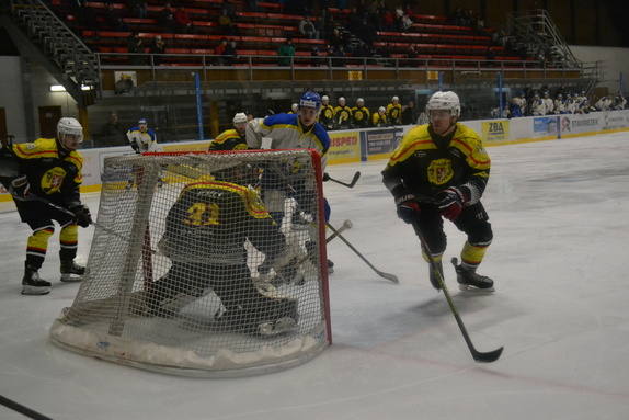 MUŽI x NME 17.12.2025 1