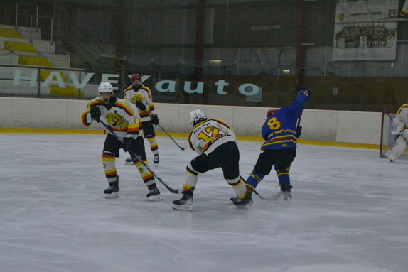 JUN x OPO 20.02.2026 10