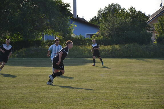 Fotbal TJ Záhornice vs. STADION Nový Bydžov 37