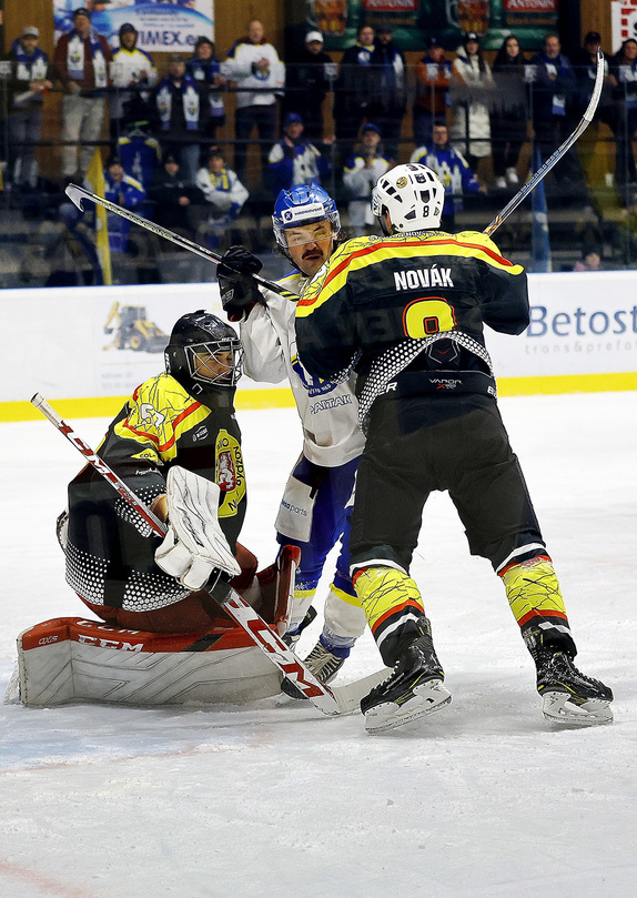 NME x NBY 03.11.2024 MUŽI 37