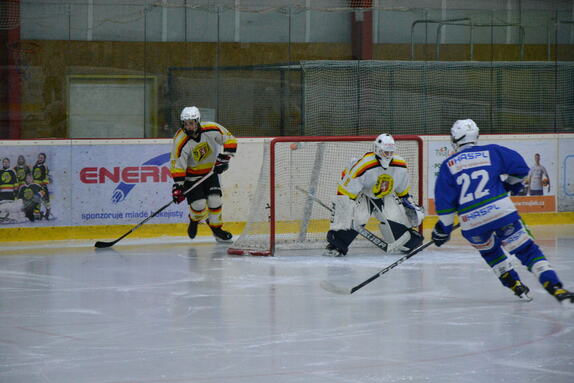 NBY x HRO 04.02.2025 DOR 13