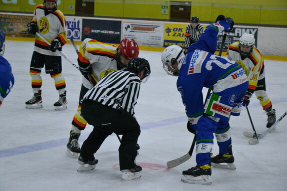 NBY x HRO 04.02.2025 DOR 53