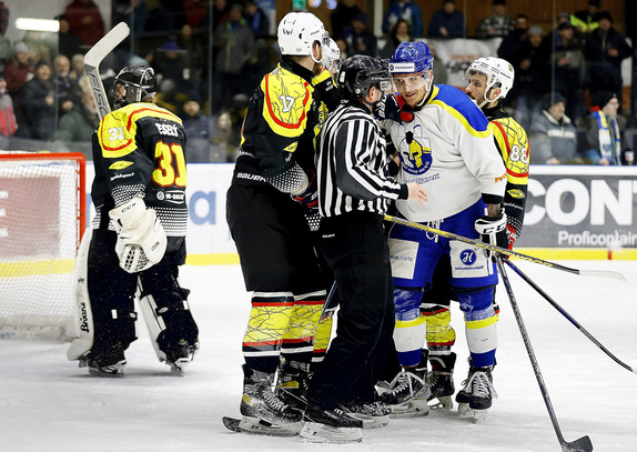 NME x NBY 14.03.2025 MUŽI 22