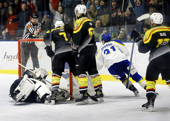 NME x NBY 14.03.2025 MUŽI 49