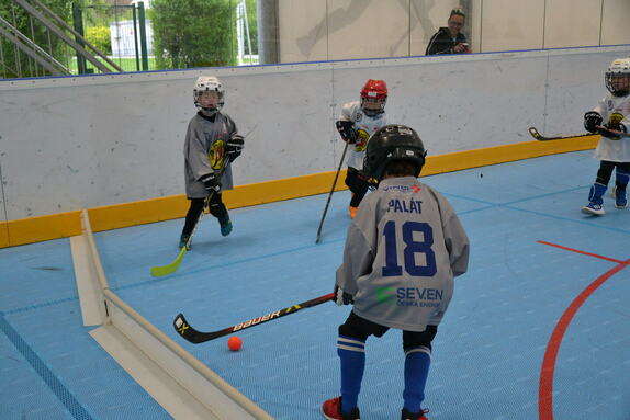 Hokejbal 04.05.2025 30