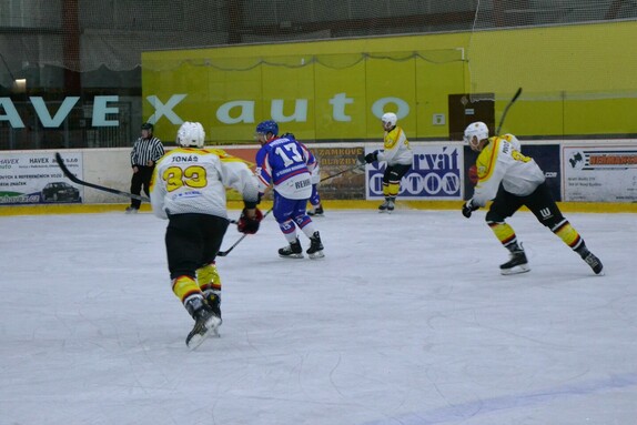 MUŽI x MTR 05.10.2025 17