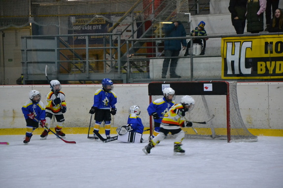 2. třída x NME 02.11.2025 9