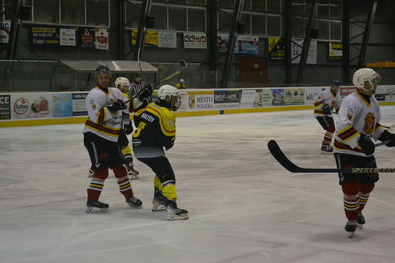 MUŽI x POL 30.11.2025 12